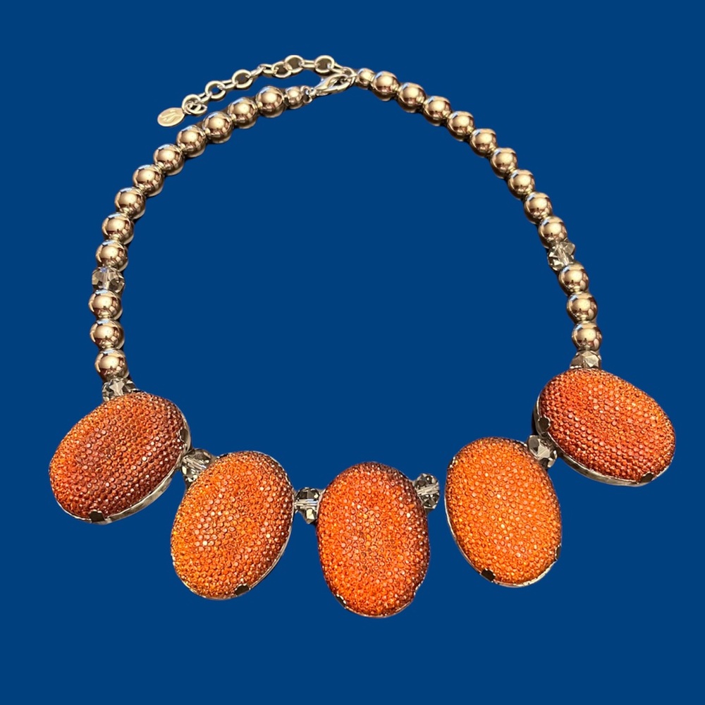 Statement necklace